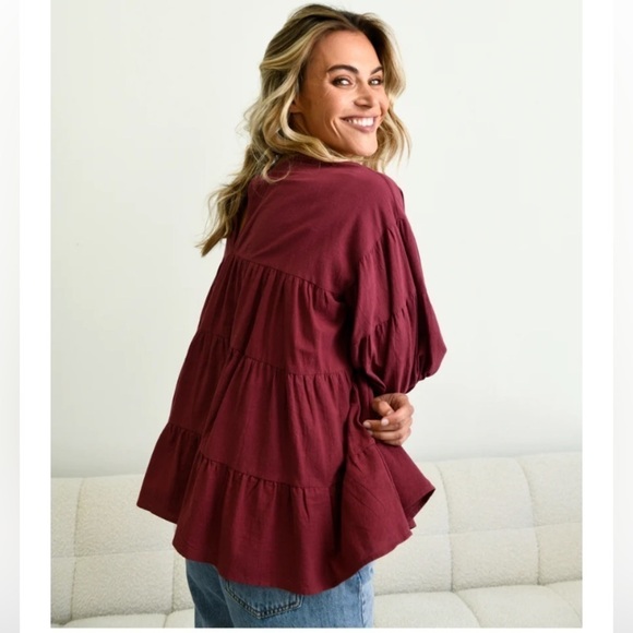 Women's Chic Burgundy Blouse - Picture 2 of 15